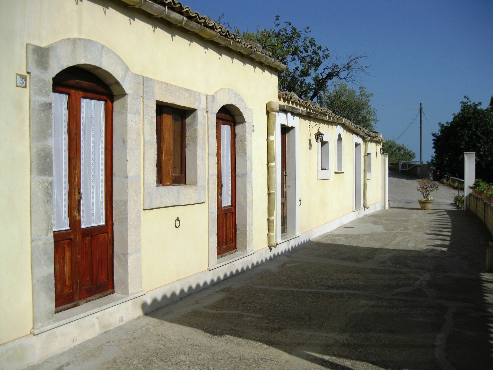 La Suma Sumalia Bed & Breakfast โนโต ภายนอก รูปภาพ